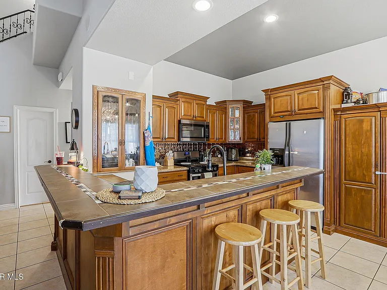 11620 Saint Thomas Way — Photo 8