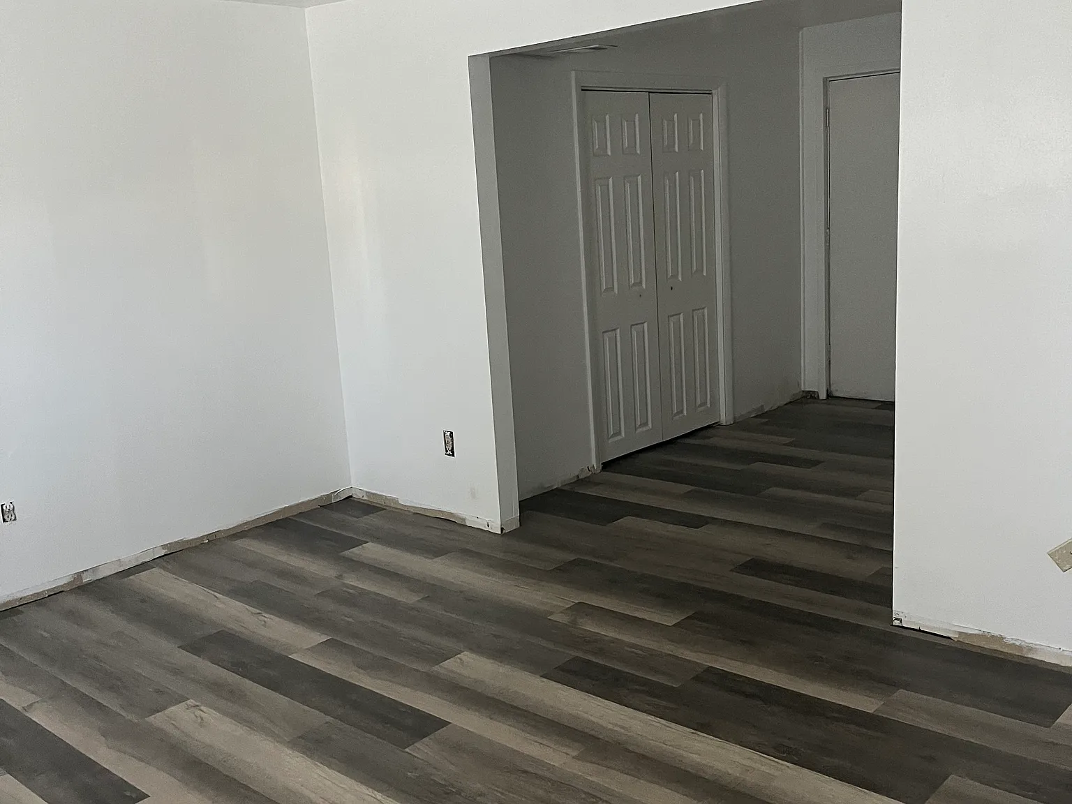 4 bed, 1800 sqft, $2,195 — Photo 2