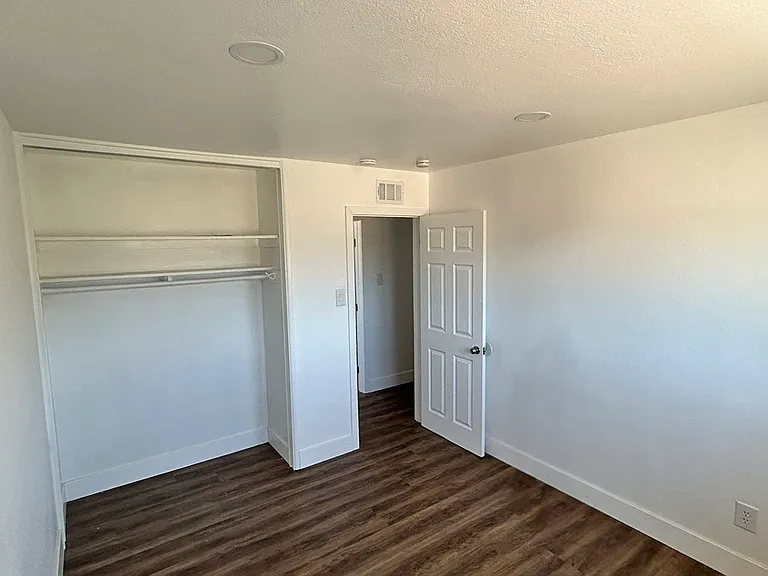 15150 Dakota Rd — Photo 20