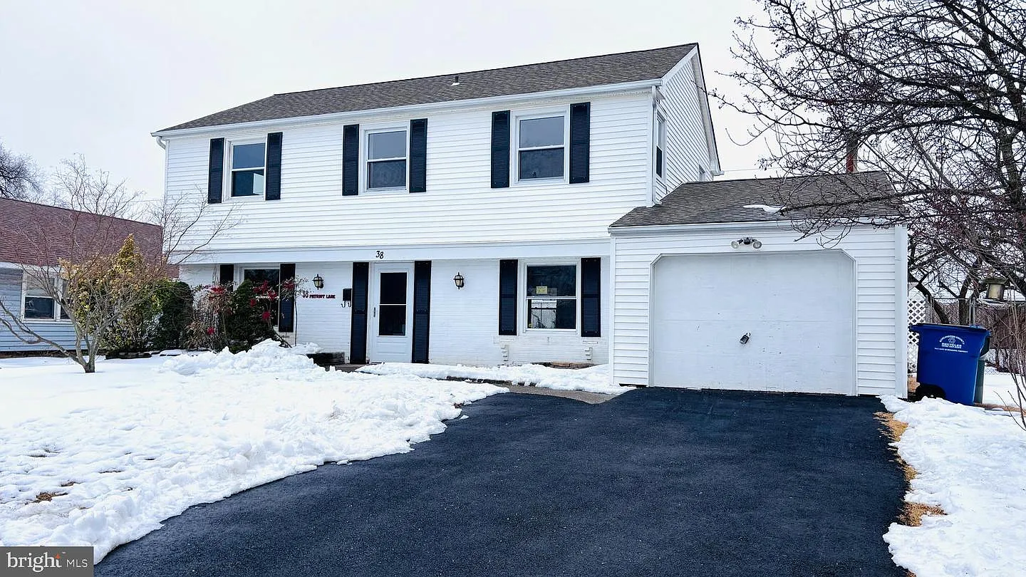 38 Patriot Ln photo 1