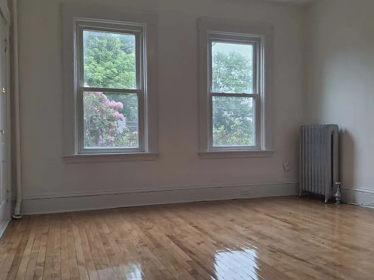 20 Temple St #2 — Photo 8