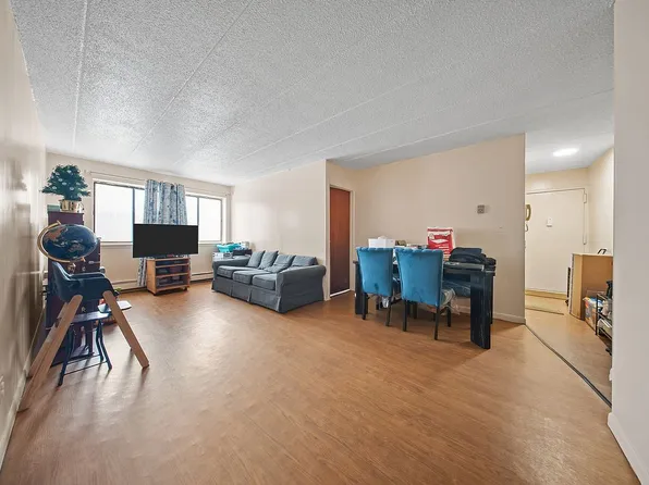 59-06 38th Ave #4B, Woodside, NY 11377