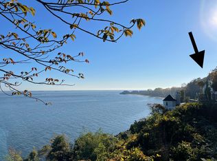 80 Bayside Dr #A, Atlantic Highlands, NJ