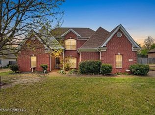 592 Rowan Oak Pl, Hernando, MS 38632