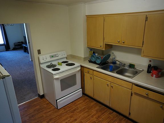 5th image of 1213 1/2 W 1st St #0