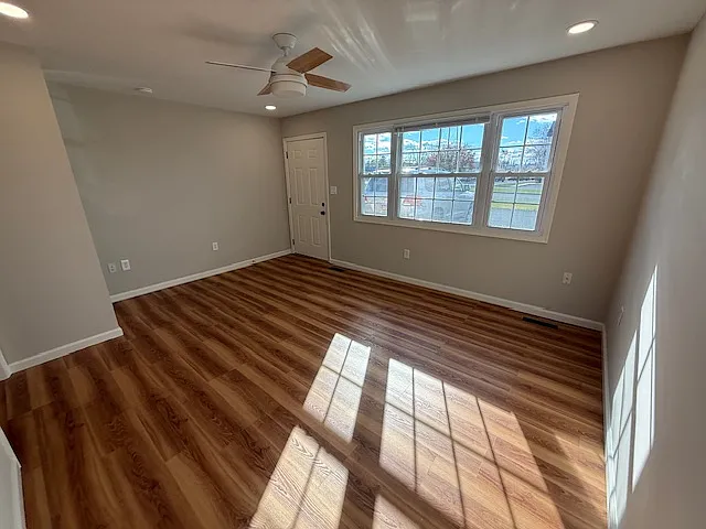 5269 E Trindle Rd #3 — Photo 8