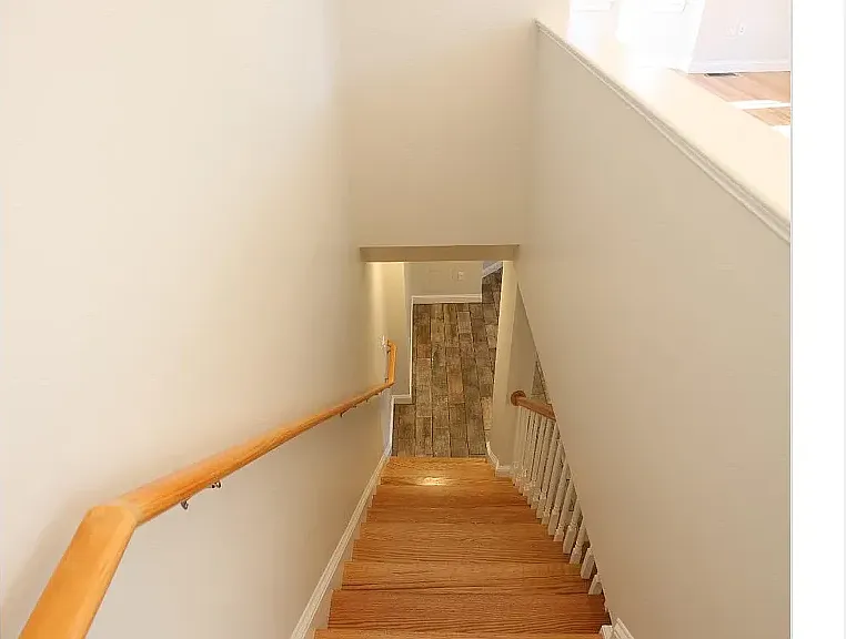 19 Lincoln Ave — Photo 8