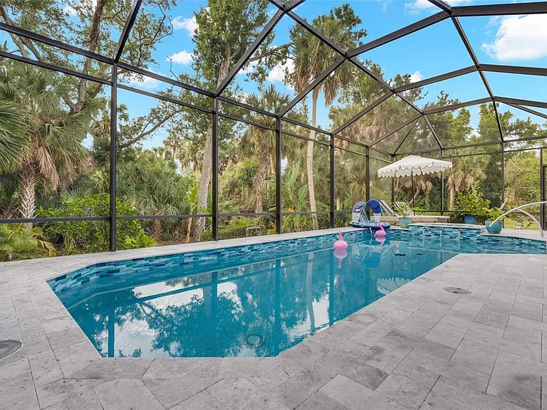 542 Misty Pine Dr — Photo 44