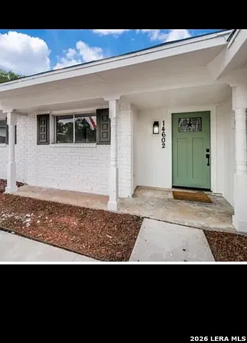 3 bed, 2.0 bath, 1523 sqft, $1,900 — Photo 2