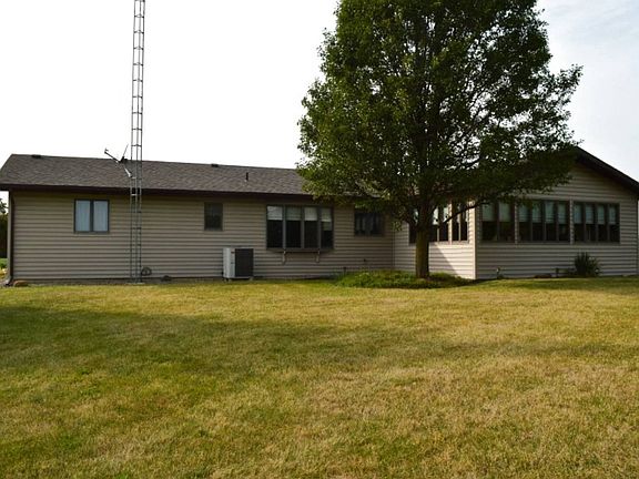 4th image of 2216 County Road 5 50