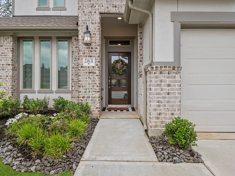 21631 Cascades Pass Ct — Photo 5