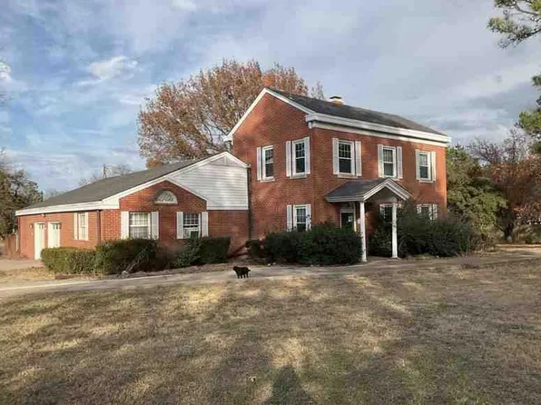 521 Monroe St NW, Ardmore, OK 73401