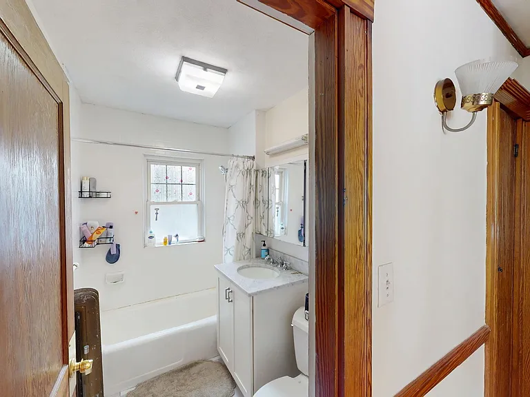105 Bennett St #2 — Photo 11