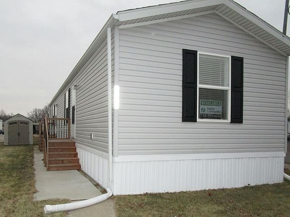 5th image of 17415 Oak Grove St