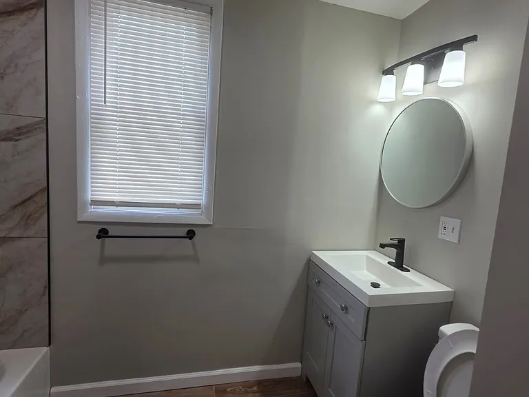 387 Blatchley Ave #1 — Photo 6