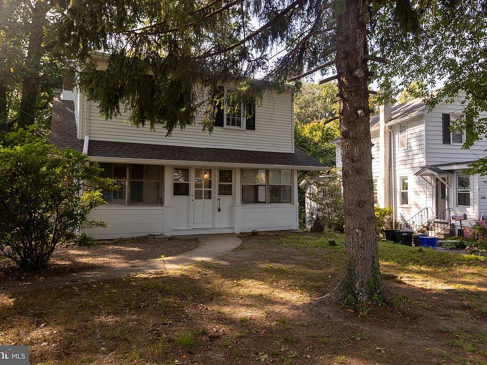 1st image of 1504 Delmont Ave