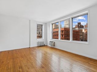 301 E 84th St APT 6E, New York, NY 10028