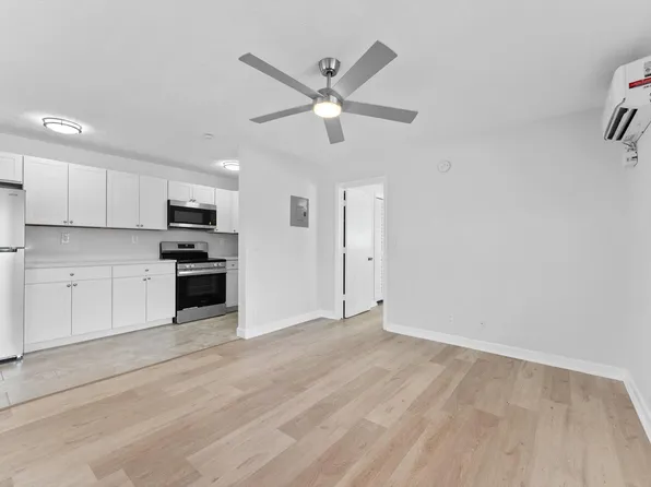 1632 NE 4th Pl, Fort Lauderdale, FL
