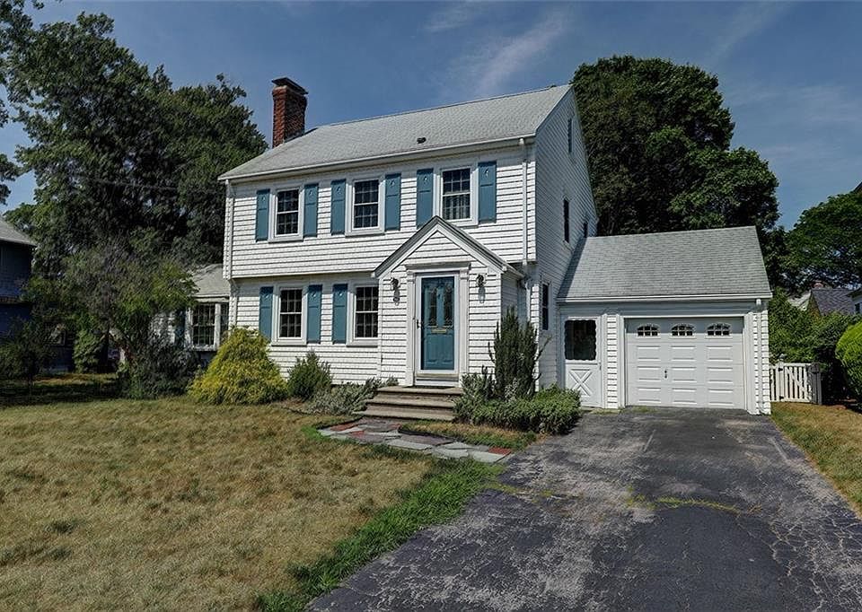 1st image of 70 Hood Ave