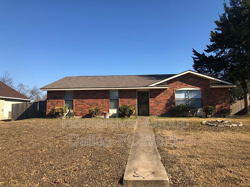 1st image of 1518 Sunset Ln