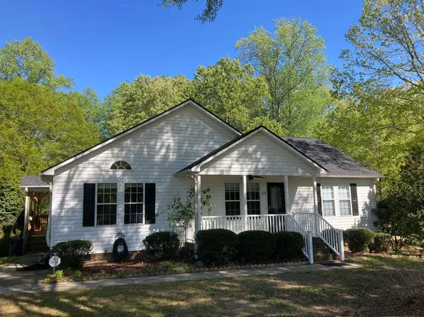 139 Serenity Dr, Smithfield, NC 27577