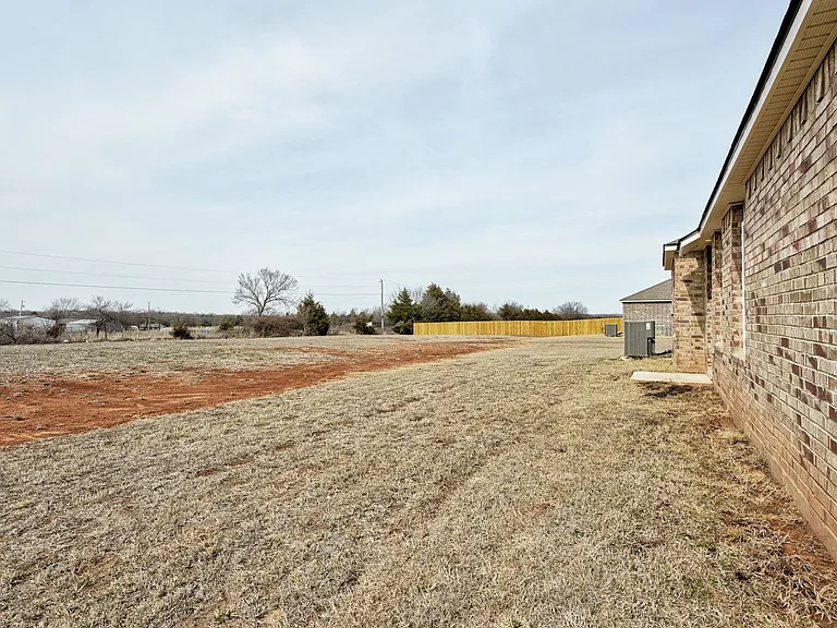 3912 Elm Ridge St — Photo 34