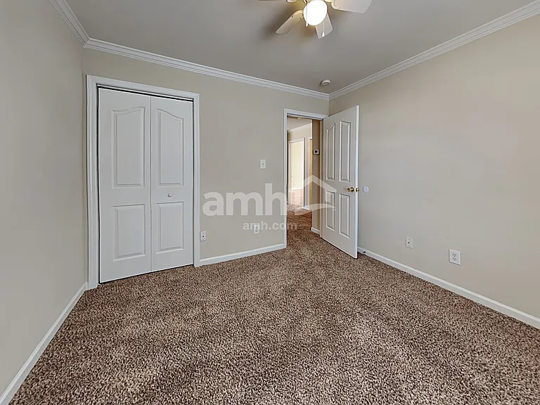 2528 Ingleside Dr — Photo 14