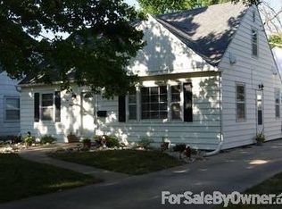 1035 Junior Ct, Fort Dodge, IA 50501