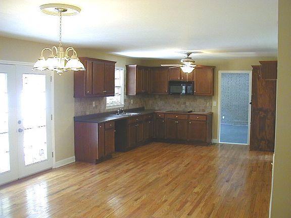 Large Kitchen