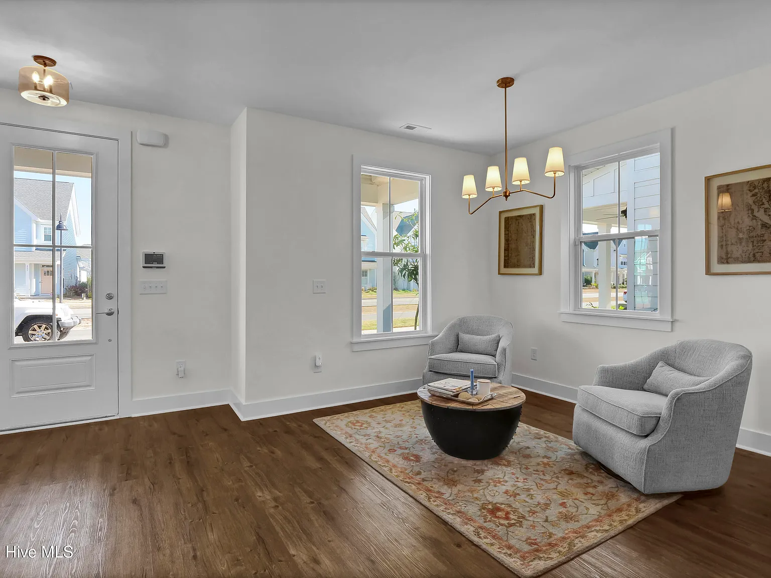 3 bed, 2.5 bath, $2,850 — Photo 4