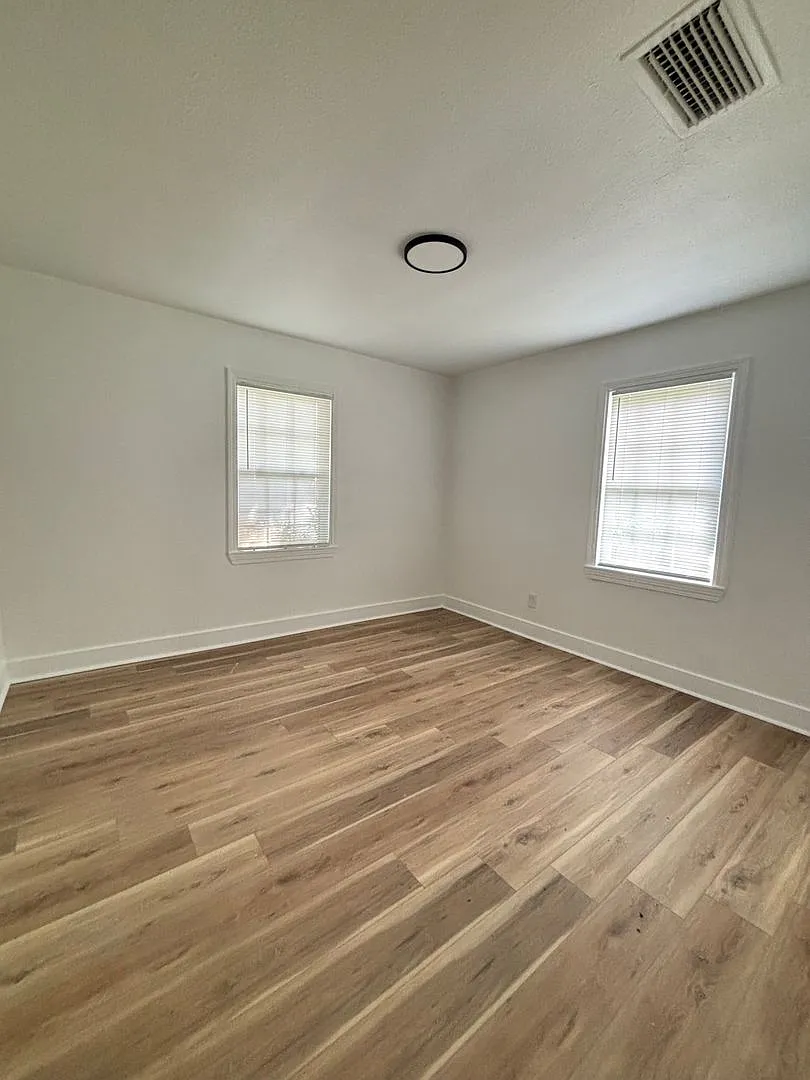 321 Cheryl St, North Little Rock $950/month — Photo 3