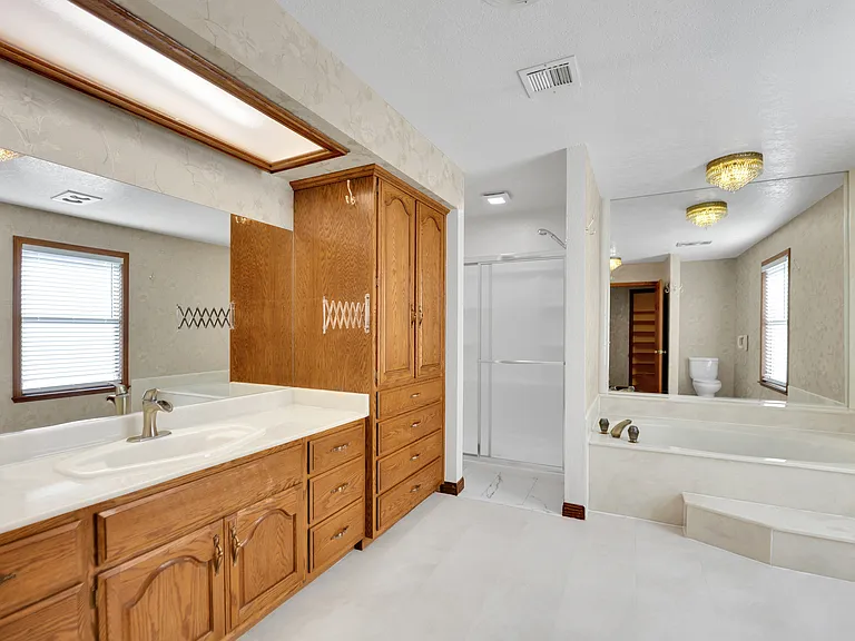 5576 W Rochelle Ave #24C24C — Photo 30