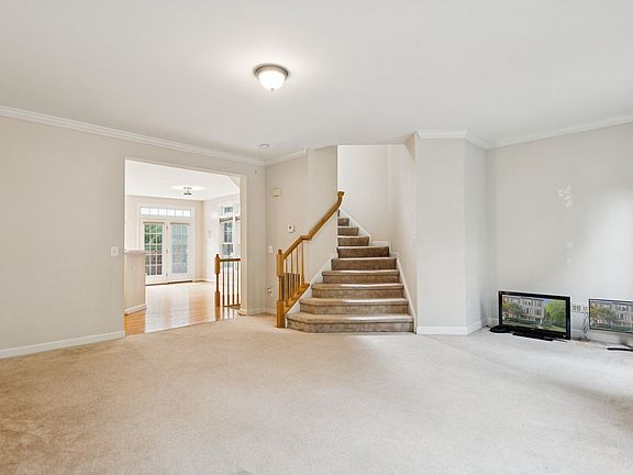 4th image of 4322 Thomas Brigade Ln