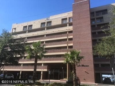 1571-FrontofBuildingJPG