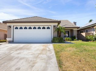5616 Grand Prix Ct, Fontana, CA 92336