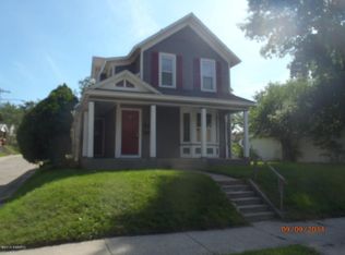1420 College Ave NE, Grand Rapids, MI 49505