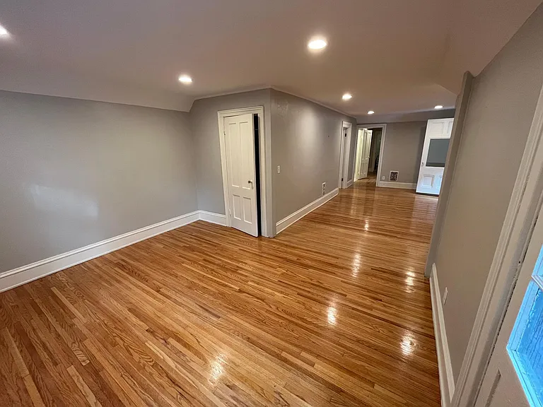 166 Linden St #2 — Photo 15