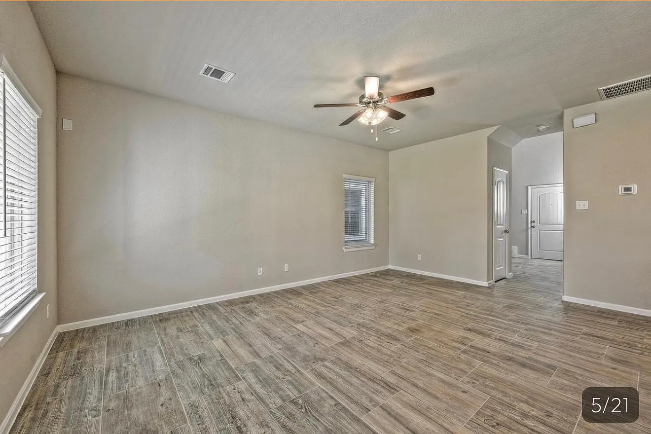 4 bed, 3.5 bath, 1907 sqft, $2,800 — Photo 4