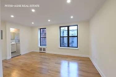 Rented by Peter Ashe