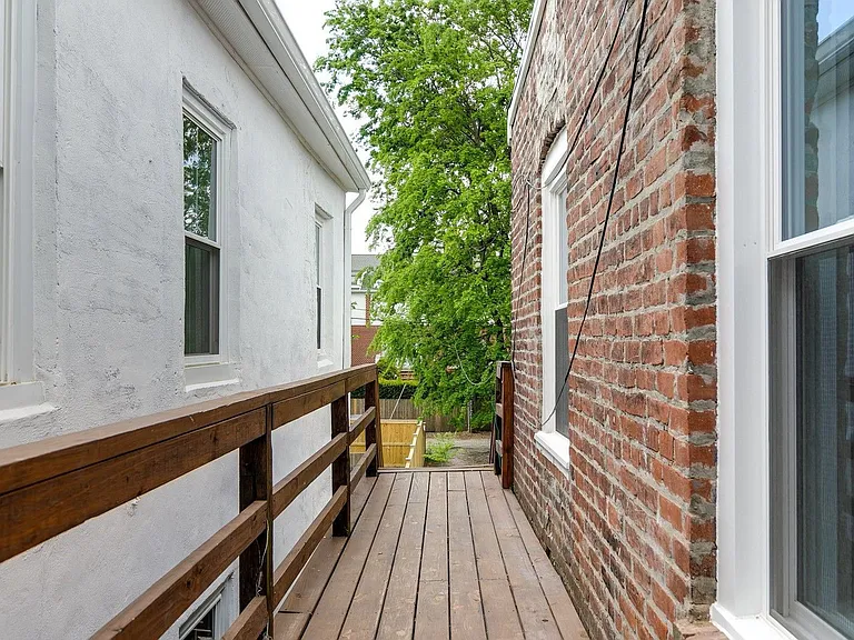 707 W Clay St #B — Photo 15