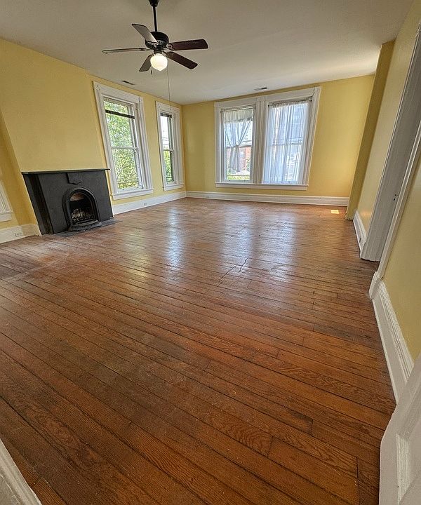 1st image of 500 W Franklin St Unit 6