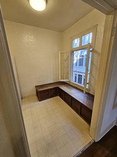 Floor plan 1BR