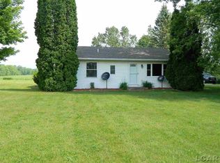 18140 Quaker Rd, Hudson, MI 49247