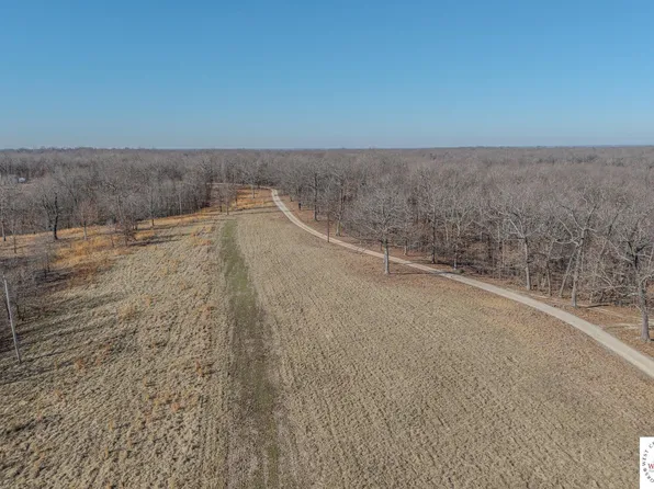 11991 E Industry Rd, Lebanon, MO 65536