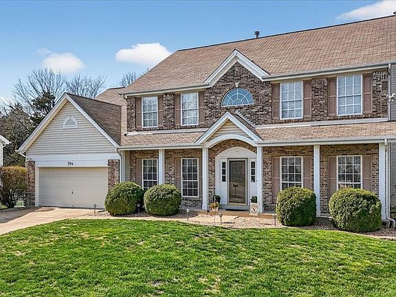 3rd image of 764 Charleston Oaks Dr