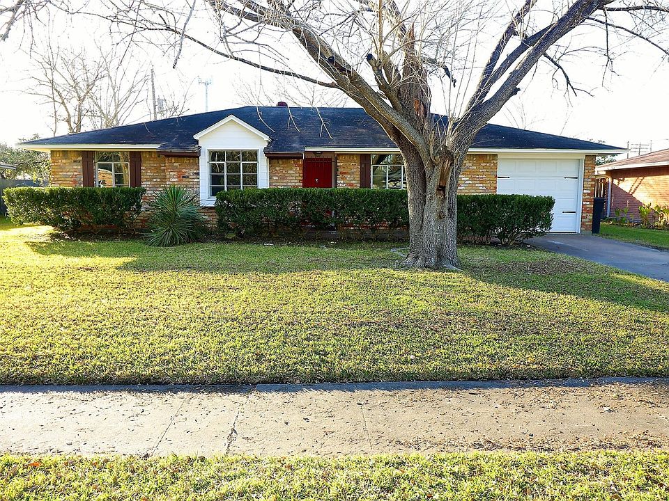 1st image of 12534 Ashcroft Dr