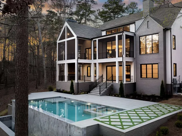 1307 Jumping Rock Dr, Greensboro, GA 30642