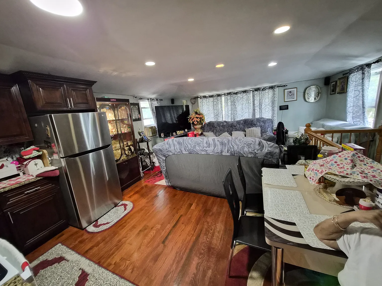 11620 Van Wyck Expy — Photo 2