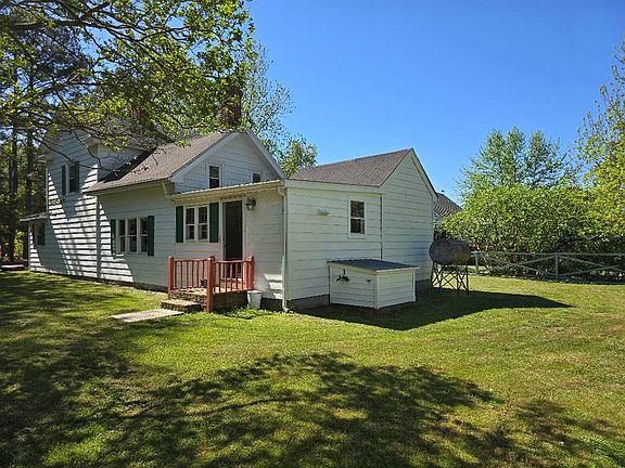 3rd image of 13166 Winterville Rd