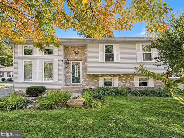 350 Longhorn Cir, Lusby, MD 20657
